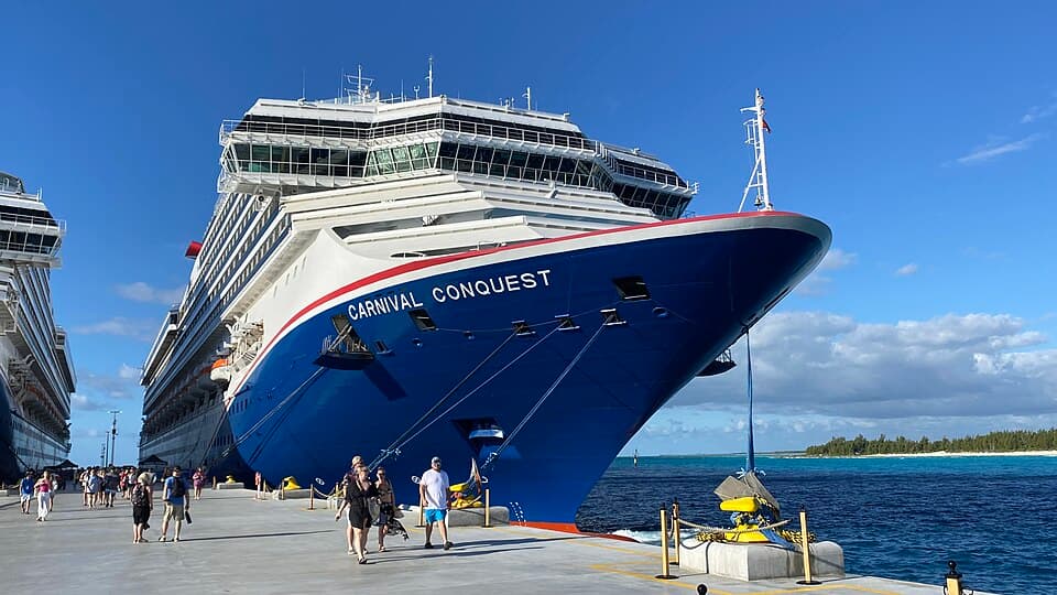 Carnival Conquest