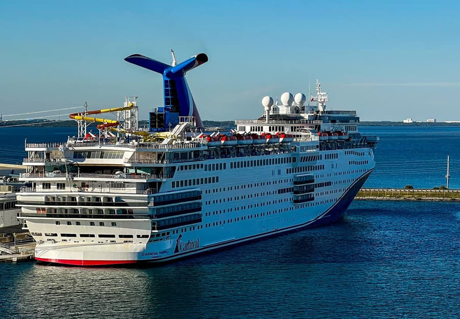 Carnival Paradise cruise ship