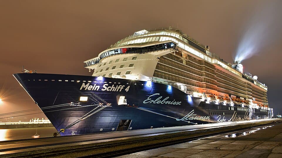 Mein Schiff 4