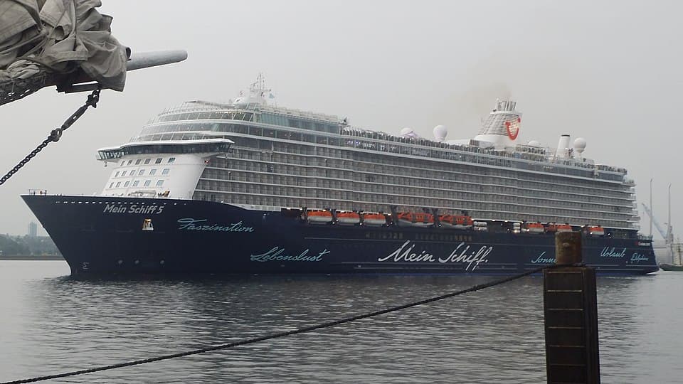 Mein Schiff 5 cruise ship