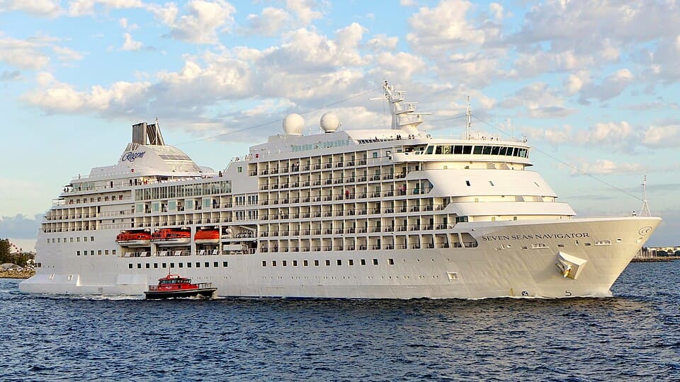 Seven Seas Navigator cruise ship