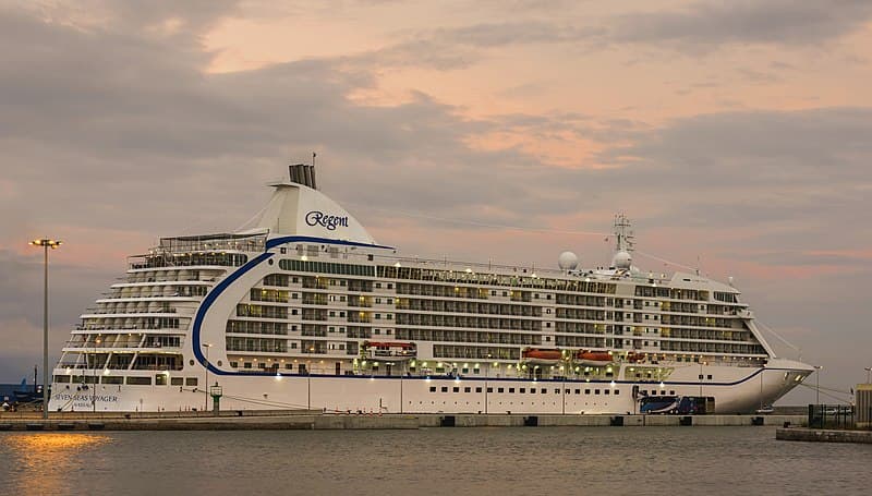 Seven Seas Voyager cruise ship