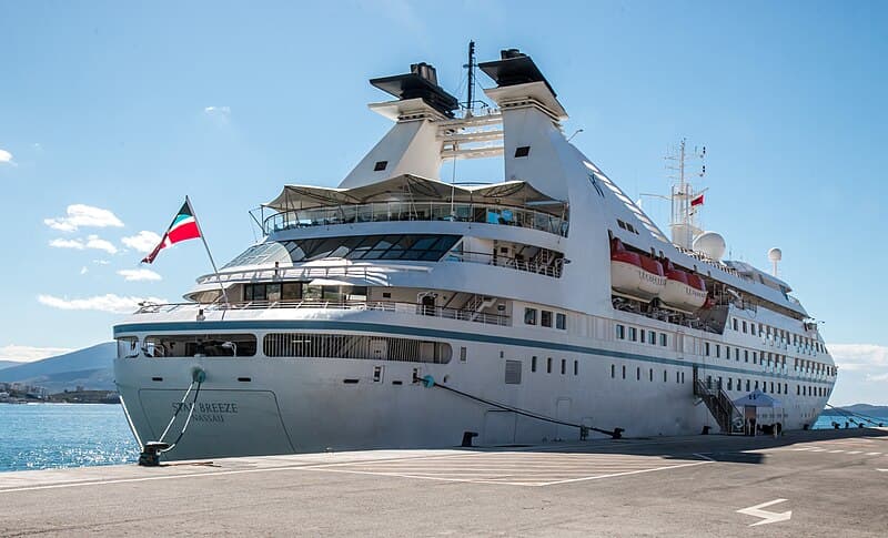 Star Breeze cruise ship