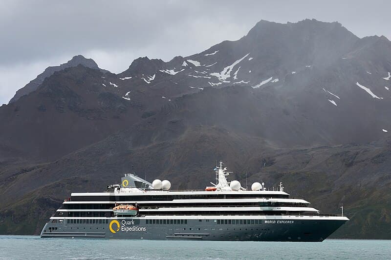 World Explorer cruise ship