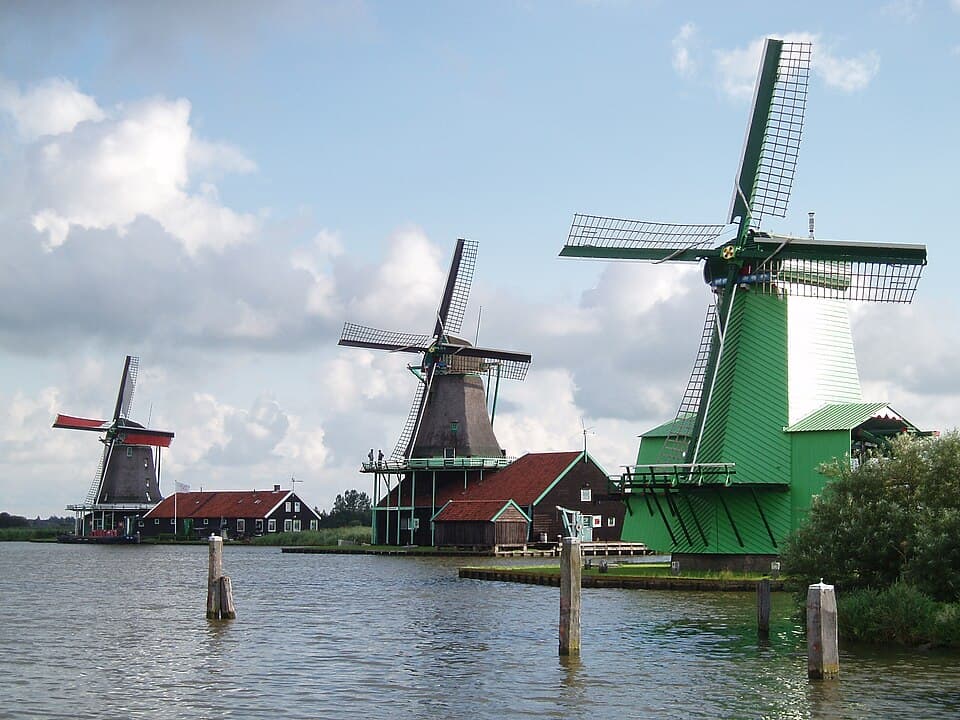 Zaandam cruise ship