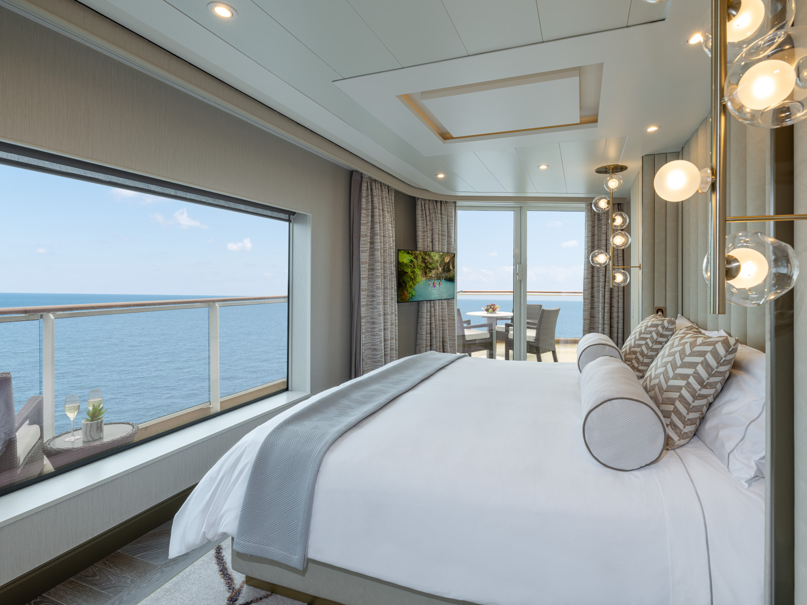 Norwegian Joy cruise ship, photo 6