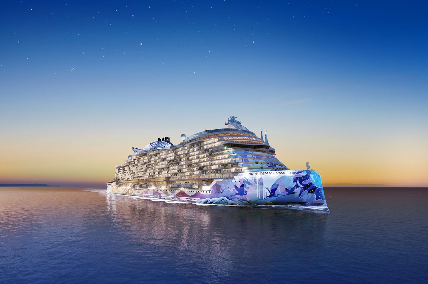 Norwegian Luna, Exterior
