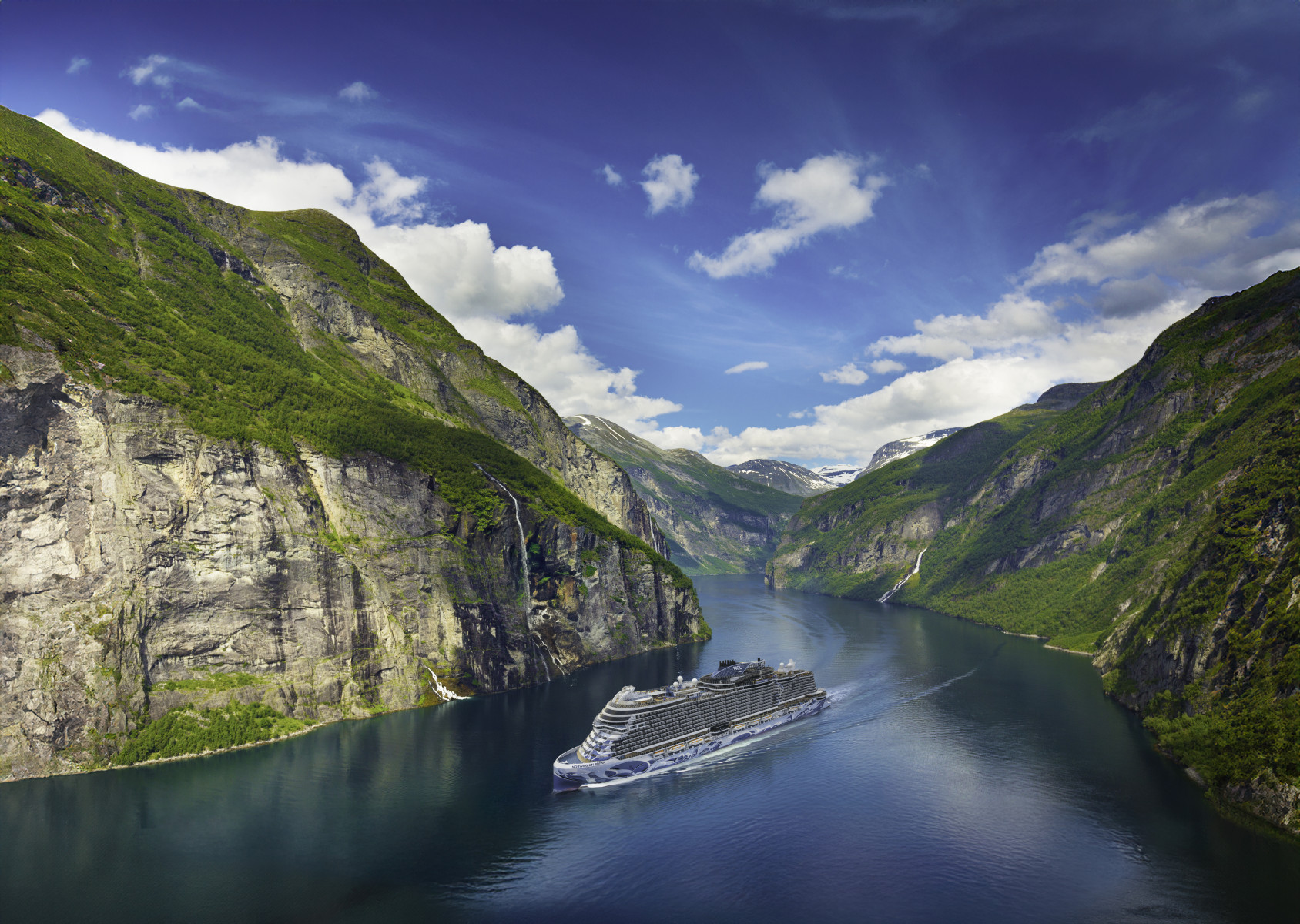 Norwegian Prima — Aerial view