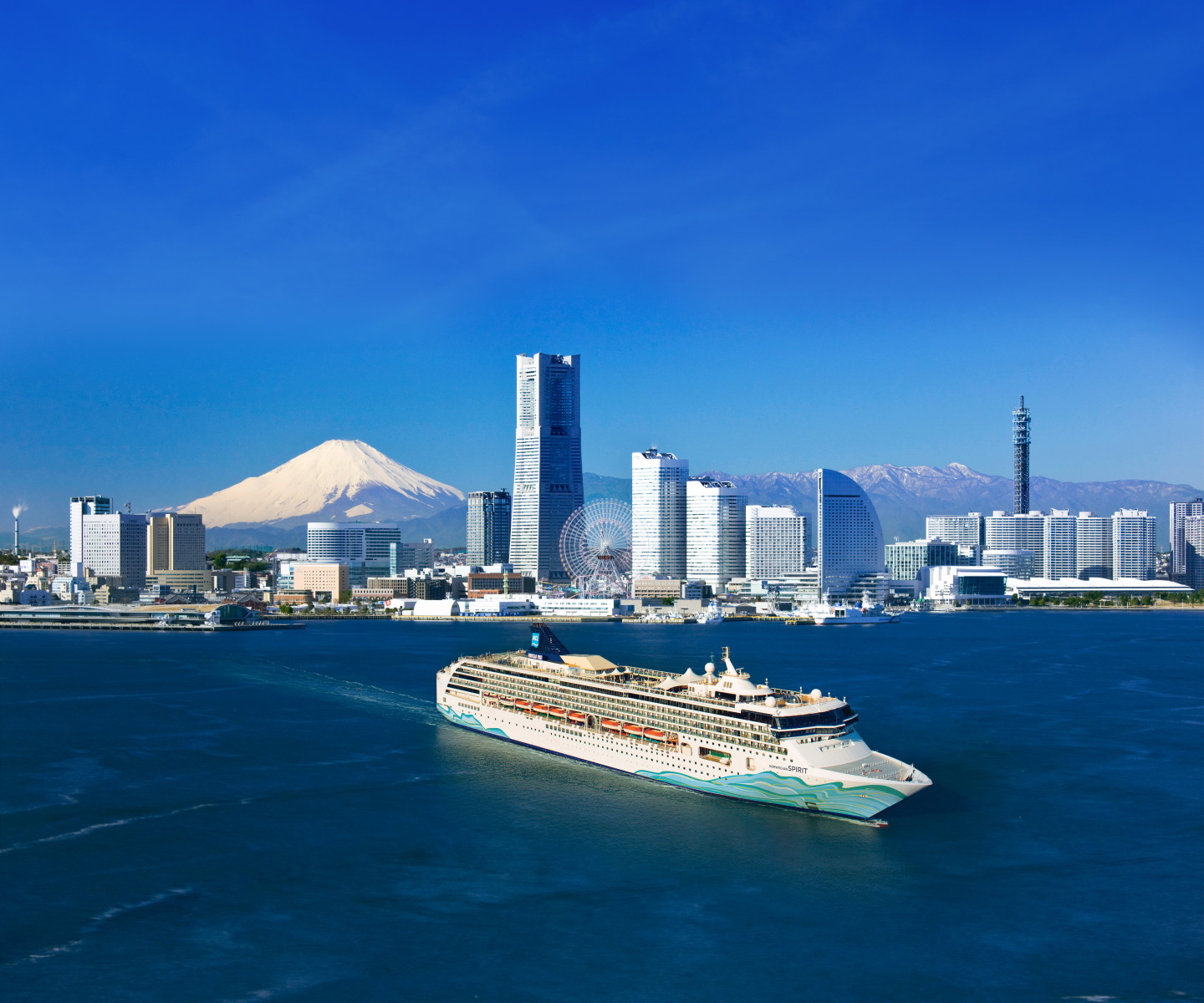 Norwegian Sky cruise ship, photo 2